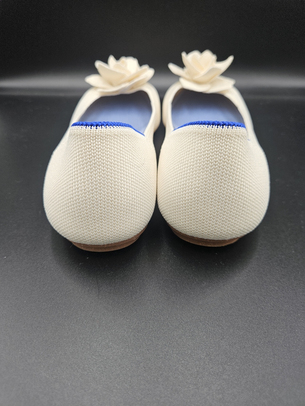 Rothy’s Cream Knit Flats w/ Floral Applique Blue Insole Size 11 Breathable Soft - Picture 6 of 7
